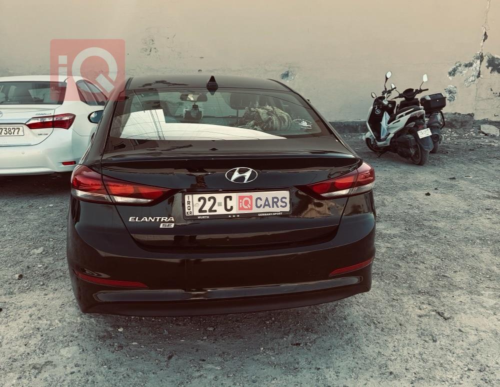 هیوندای ئەلەنترا